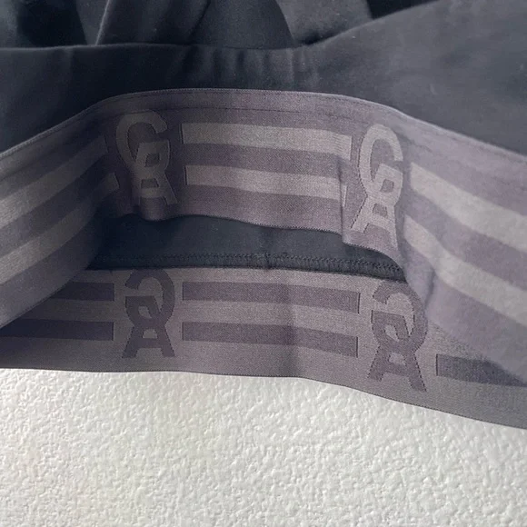 Good American Crossback Icon Bra NWT Women’s Sz 2 US Medium Black - Picture 5 of 8